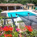 Bozini Dvori- Villa With Pool, Sauna , Jacuzzi And Multifunkcional Sport Court Villa *