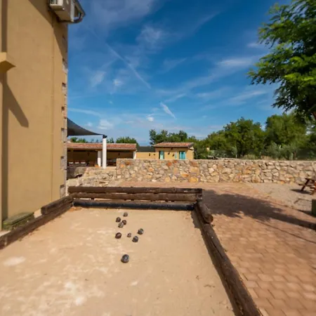 Bozini Dvori- With Pool, Sauna , Jacuzzi And Tennis Court *