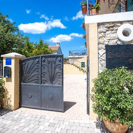 Bozini Dvori- With Pool, Sauna , Jacuzzi And Tennis Court Biograd Na Moru