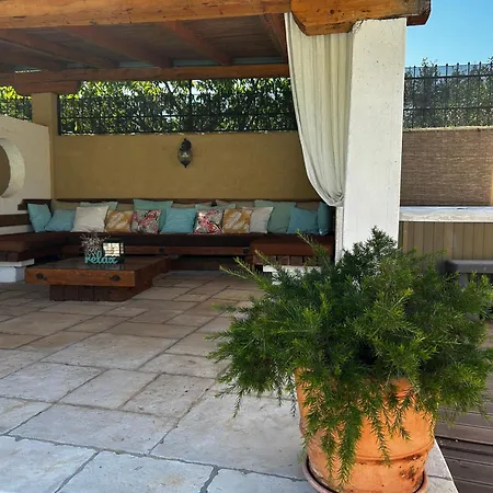 Bozini Dvori- With Pool, Sauna , Jacuzzi And Tennis Court Villa *