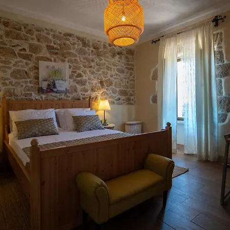 Bozini Dvori- With Pool, Sauna , Jacuzzi And Multifunkcional Sport Court *