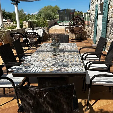 Bozini Dvori- With Pool, Sauna , Jacuzzi And Tennis Court Biograd Na Moru