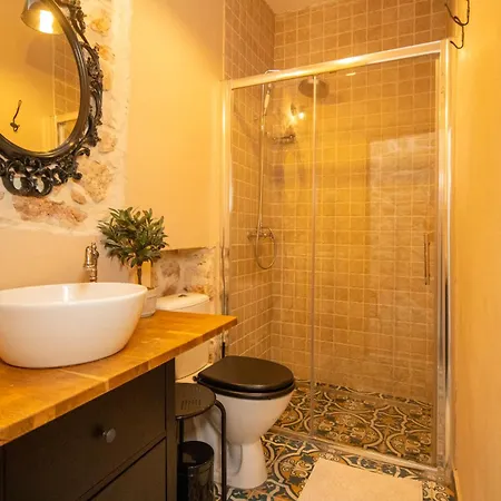 Bozini Dvori- With Pool, Sauna , Jacuzzi And Multifunkcional Sport Court فيلة