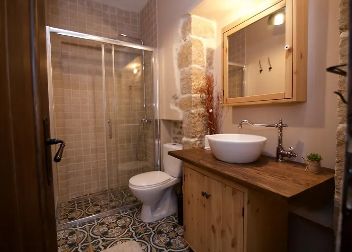 Bozini Dvori- With Pool, Sauna , Jacuzzi And Tennis Court 빌라