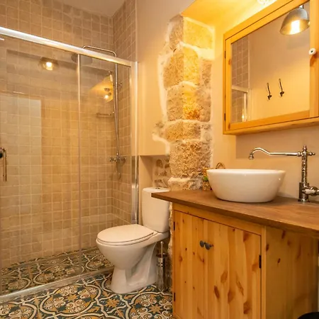 Villa Bozini Dvori- With Pool, Sauna , Jacuzzi And Tennis Court