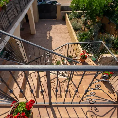 Villa Bozini Dvori- With Pool, Sauna , Jacuzzi And Tennis Court *