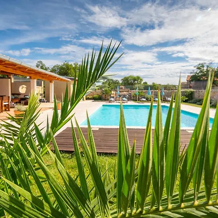 Villa Bozini Dvori- With Pool, Sauna , Jacuzzi And Multifunkcional Sport Court Biograd Na Moru