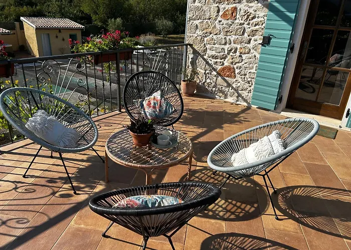 Bozini Dvori- With Pool, Sauna , Jacuzzi And Tennis Court *